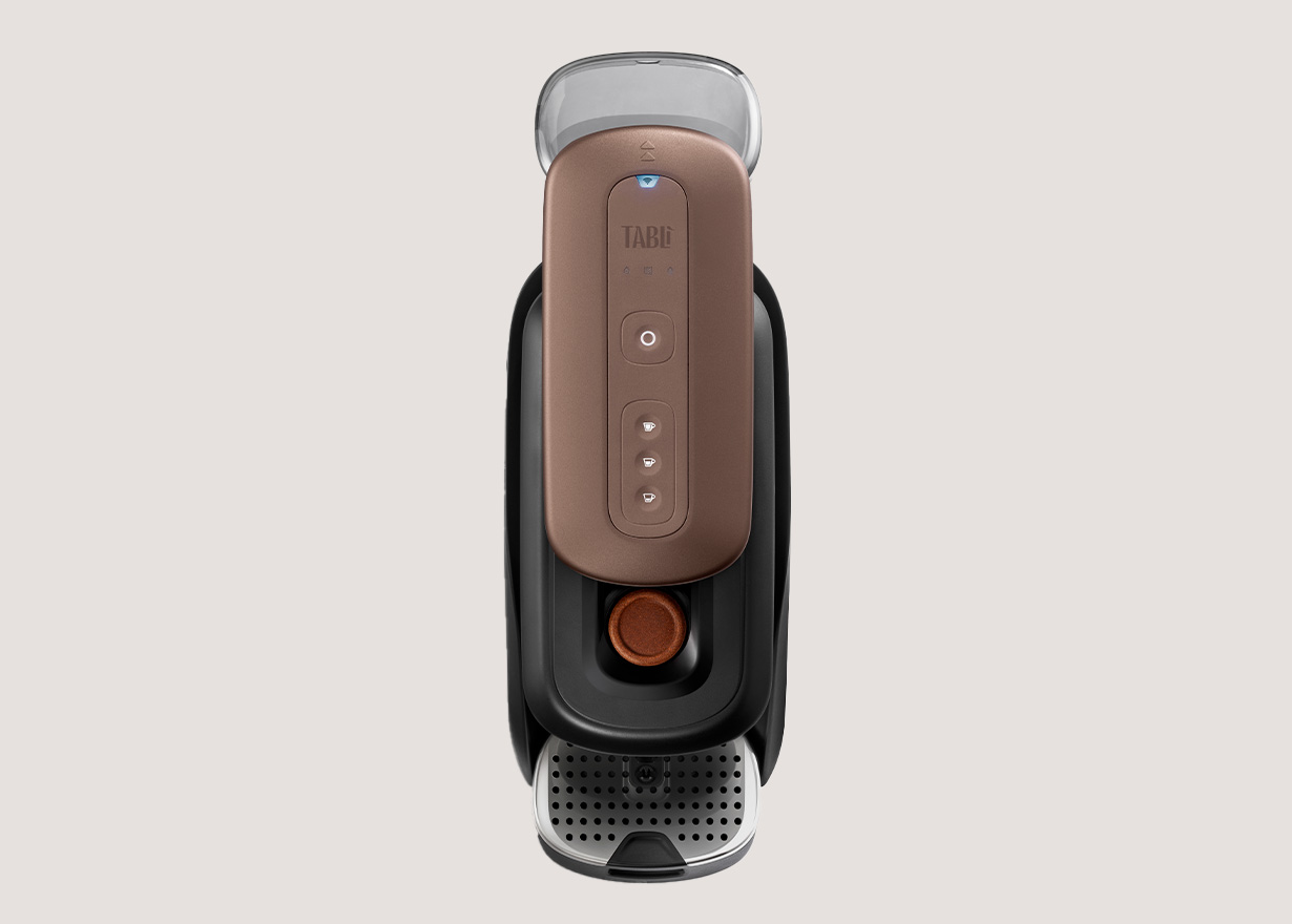 Tablì machine with tab